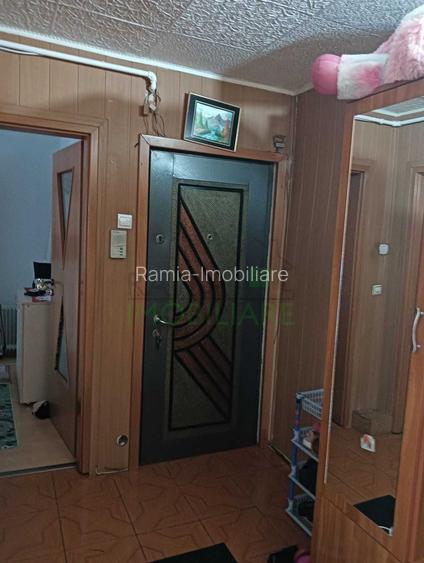 Apartament 2 camere decomandat ,49 mp, Parter, balcon, boxă - 12