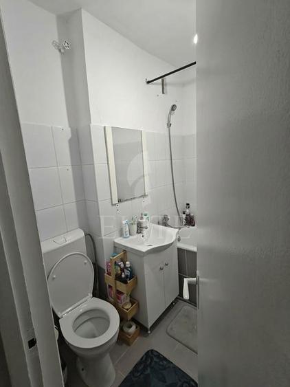Garsoniera în zona PARC DETUNATA