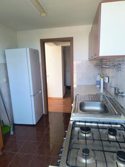 Apartament 3 camere in Manastur  zona Colina