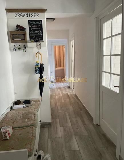 3 Camere de inchiriat | Veteranilor | Metrou | Cat friendly | 2 Bai - 6
