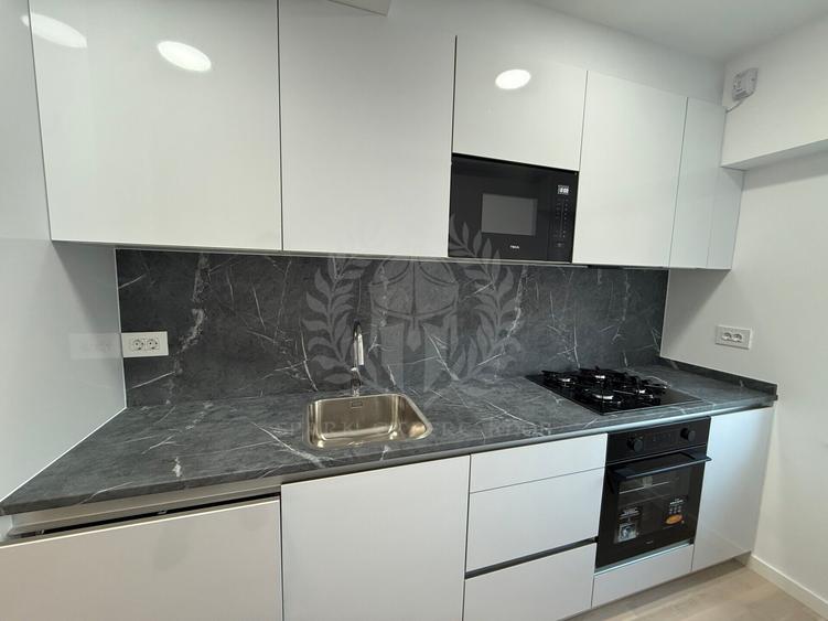 Apartament 3 camere, prima închiriere, ultracentral/ Bucegi, Ploiesti