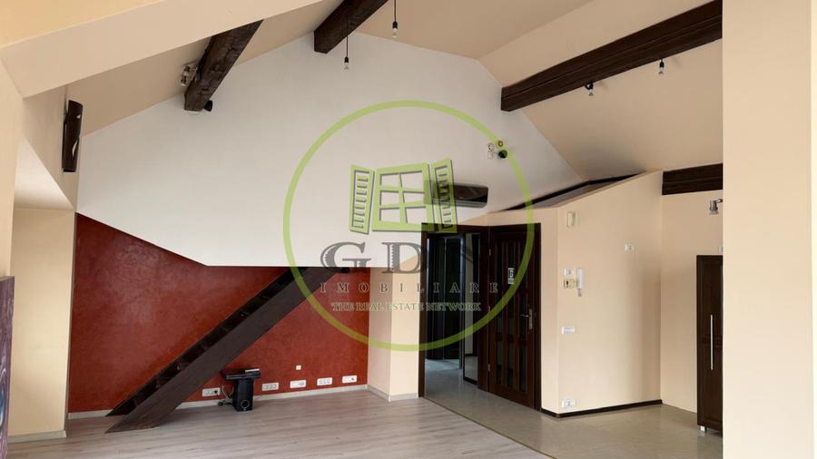 Spațiu comercial / birouri de 120 mp – mansardă, utilități separate, TVA 0%