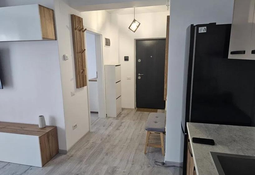 Apartament 2 camere, decomandat, 49 mp, centrala, ac, parcare, metrou, Aparatori