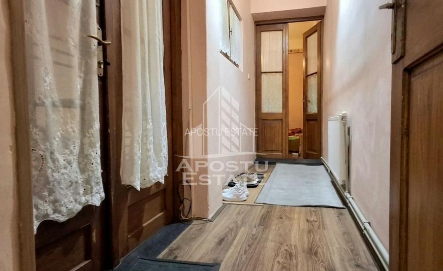 Apartament la casa, 3 camere Etaj 1 - 7