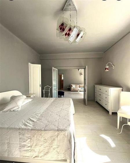 Apartament spatios 2 camere | Centrul Nou | Vila | Curte si gradina