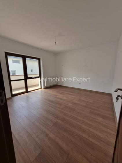Vila Individuala 5 camere, 4 bai, teren 500 mp! LA CHEIE - 13