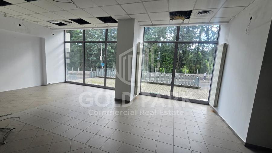 Spatiu comercial - 85mp - zona Zorilor - vitrina