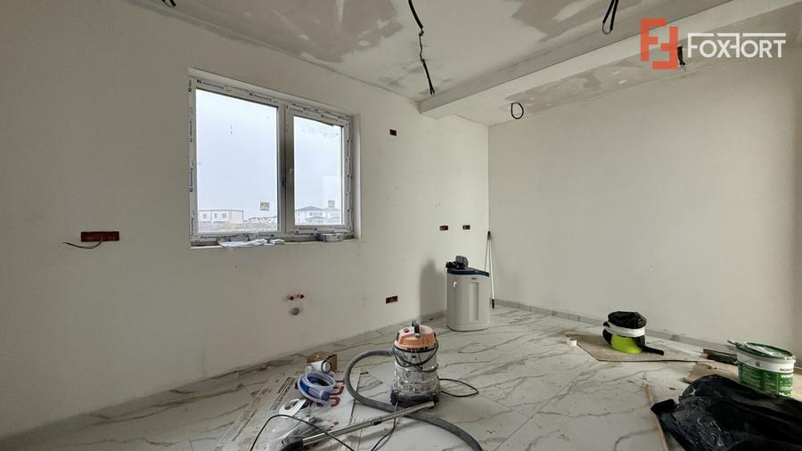 COMISION 0% Duplex individual, 5 camere si teren de 410 mp, zona Mosnita
