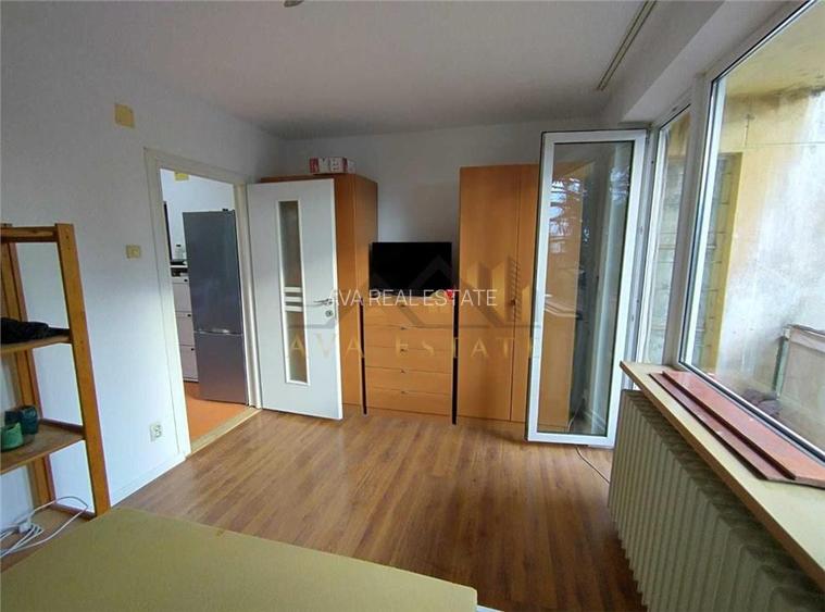 Apartament 1 camera, Decomandat, et.2-Zona Kiriac