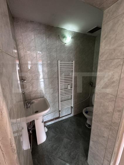 Spatiu de birouri, de inchiriat, 19 mp, zona centrala