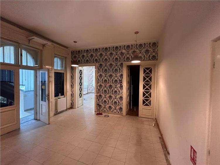 Spatiu pentru birouri - 85 mp - centrala proprie - zona linistita - trafic pieto