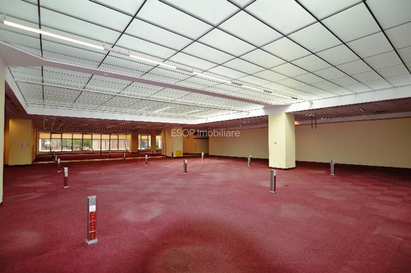 Iride Business Park cladirea 2, Pompei, 323 - 6915 mp 0% comision!