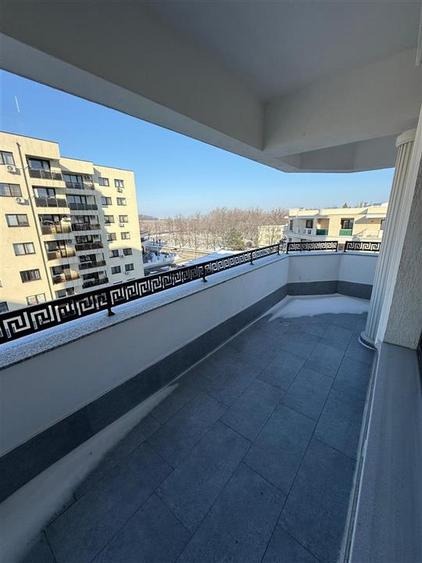 Apartament 2 camere Royal Town Copou , 2locuri de parcare