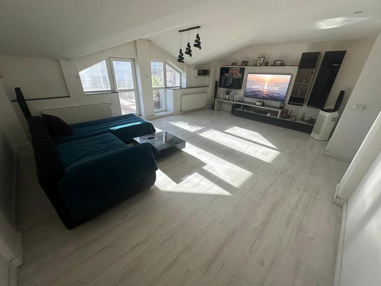 Apartament 3 camere decomandate, 141 mp utili, Rovine, zona Bacriz