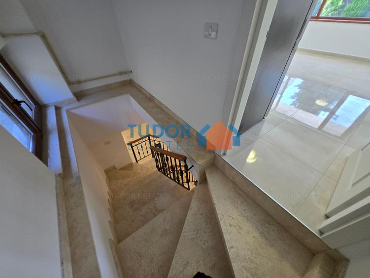 Fully Renovated Family Villa with 3 Bedrooms and 1,000 sqm Garden