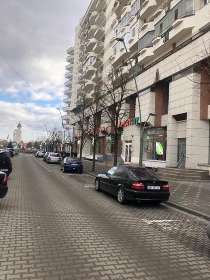 INCHIRIEZ SPATIU COMERCIAL BLV TRANSILVANIEI