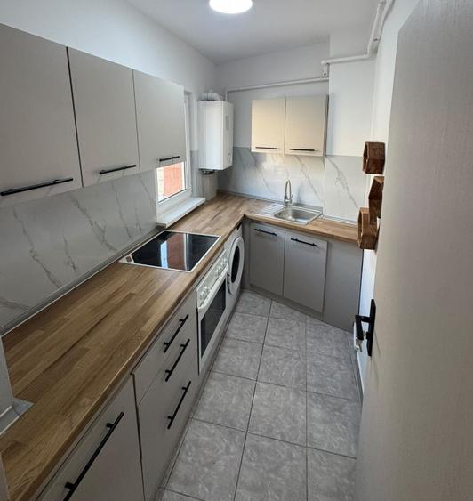 Garsoniera renovata (la prima inchiriere) zona Lidl Carpatilor