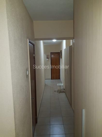 Titulesu, scoala 3, 3 camere decomandat, 80 MP,Loc parcare, etaj 1, 550 euro - 8