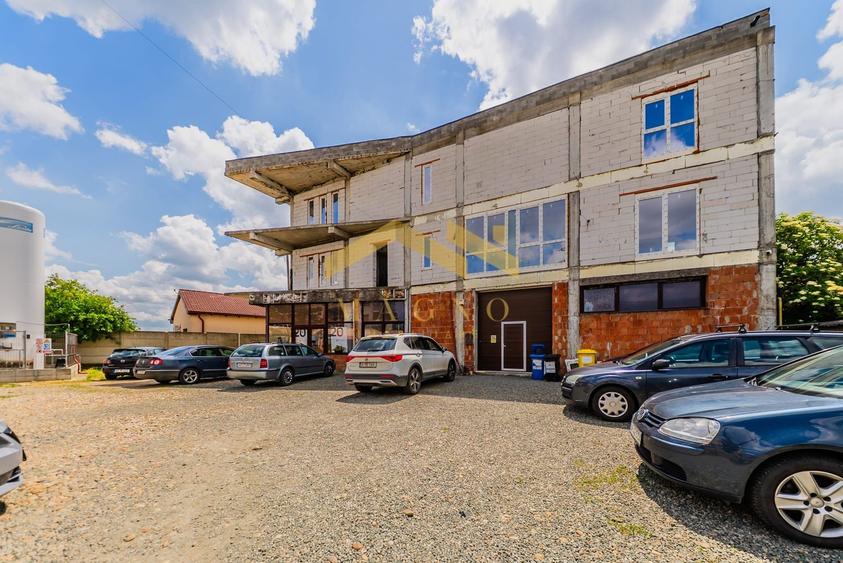 Bloc cu 12 Apartamente si Hala Industriala-Oferta Speciala/Sannicolau
