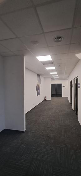 Spatiu DE INCHIRIAT, 425 mp, Etaj 1, Drumul Taberei 18, Complex Orizont
