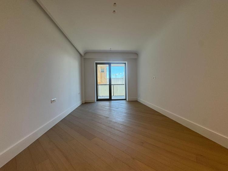 3 CAMERE || CORTINA 126 || EROUIANCU NICOLAE