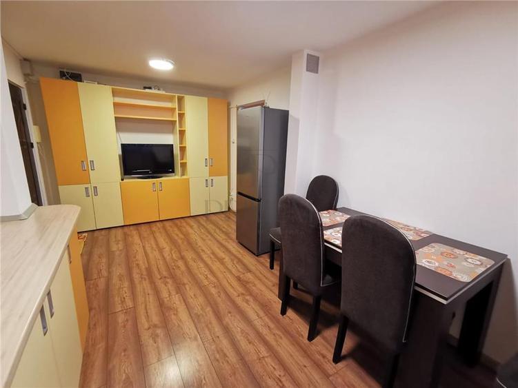 GIROCULUI - 2 CAMERE - DECOMANDAT - AMENAJAT -