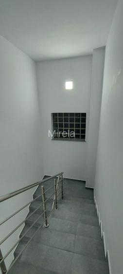 Cladire P+2 (duplex), sediu pentru activitate comerciala - 8