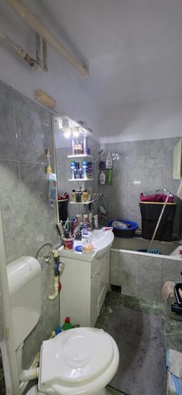 23 AUGUST-APARTAMENT 2 CAMERE , CENTRALA GAZ, ETAJ 3