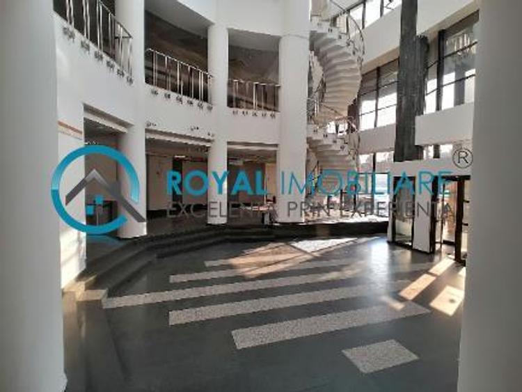 Royal Imobiliare - Cladire birouri P+6E, zona Ultracentrala