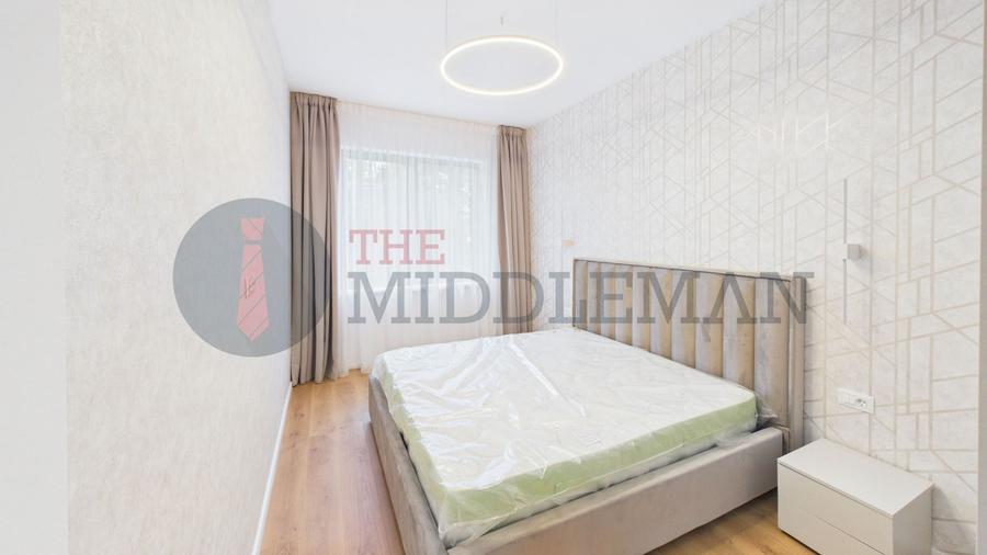 Apartament 2 Camere Spațios | Tavan 3m | Metrou în Fața Blocului