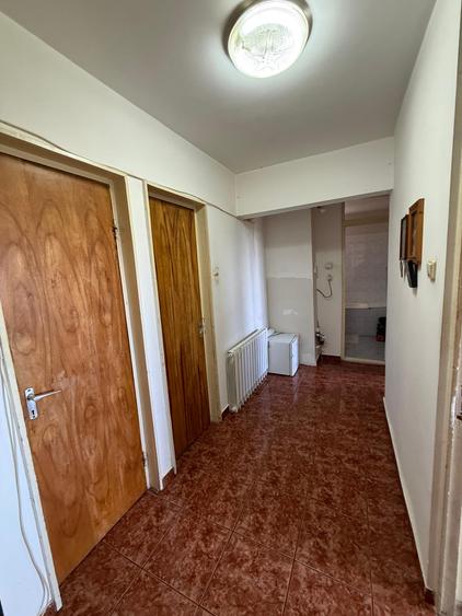 Brancoveanu - Oltenitei vanzare apartament 3 camere