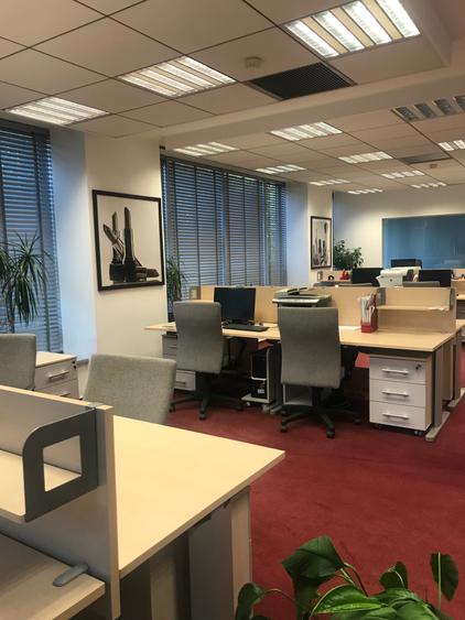 Închiriere / Vânzare – Clădire impecabilă birouri + depozit – Bd. Metalurgiei