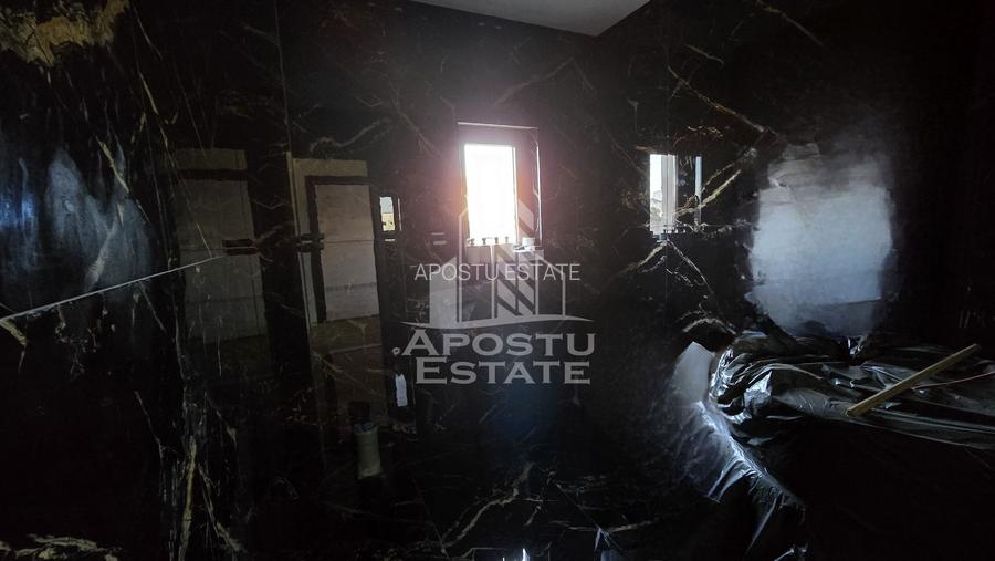 Casa de vanzare spatioasa, 5 camere si 3 bai, Giarmata, Comision 0 - 17