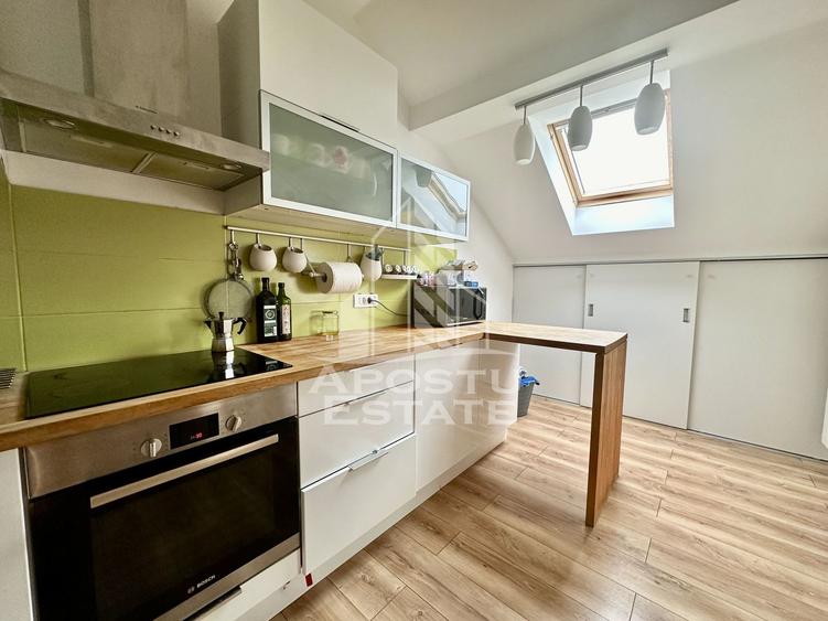 Apartament cu 3 camere, 2 terase, mobilat, la asfalt, zona Planetelor