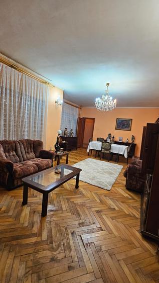 DEMOCRATIEI-Value Center-casa 259 mp , ter 532mp - 235000 euro