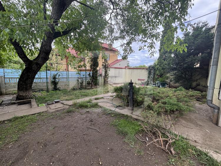 Apartament 4 camere, semidecomandat, 100mp, Gruia, Cat friendly
