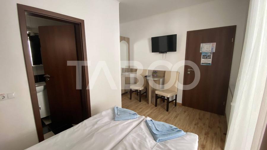 Pensiune de vanzare 10 camere 10 bai 343 mp utili Paltinis Sibiu