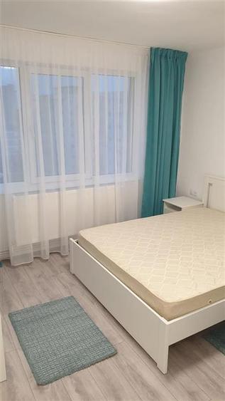 Apartament 2 camere cu balcon zona Mihai Viteazul