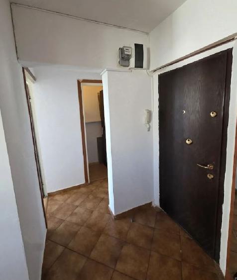 Pantelimon Morarilor,bl.reabilitat,DECOMANDAT,3 camere,spatios,64 mp.