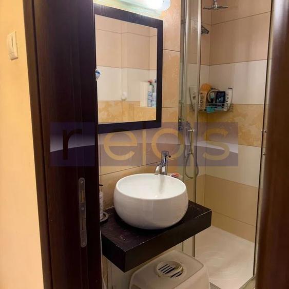 VANZARE 4 CAMERE DECOMANDAT -DECEBAL
