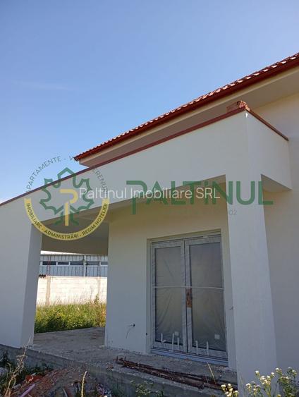 Casă de vânzare în Tălmaciu, spațiu generos, exterior la cheie, interior la alb - 21