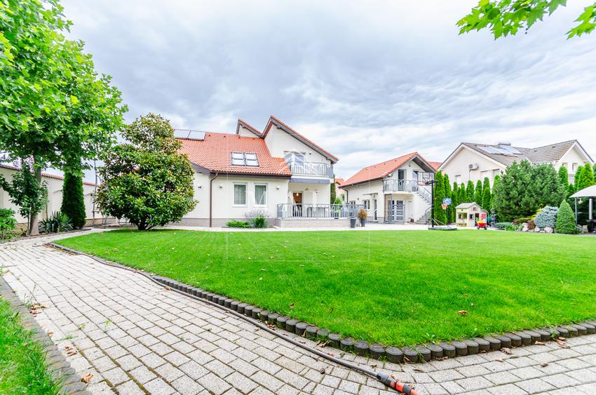 Casa singur in curte , finisaje premium , curte 900 mp, Selimbar