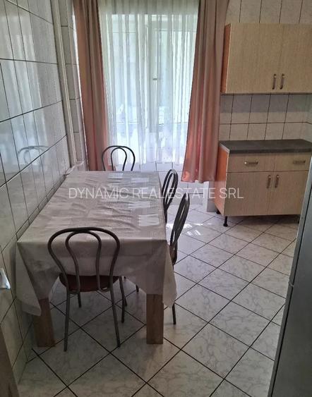 Basarabia - 3 Camere - 2 Băi - 90 mp - Renovat - Bloc Anvelopat - 8