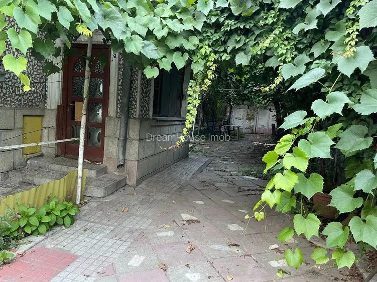 Casa Individuala Decebal - Piata Alba Iulia - casa renovabila demolabila + teren - 2
