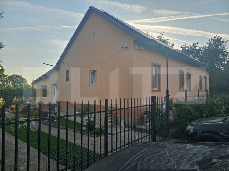 Casă în Bacău de Mijloc, județul Arad