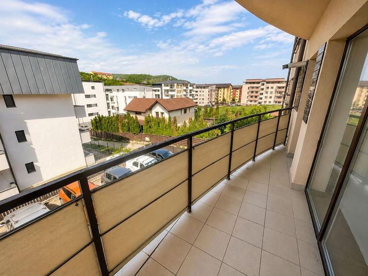Etaj 1 | Apartament 40 mp cu bucătărie separată | Str. Stejarul