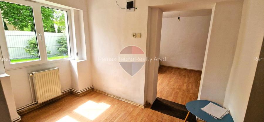Casă la sol 4 camere cu teren de 299 mp, pret de apartament, zona Sega - 12