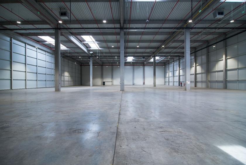 Hală nouă clasa A în parc industrial Arad