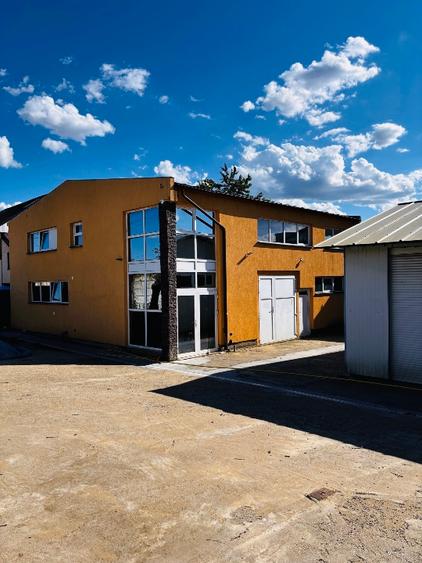 Cladire P+1 310mp, teren 533, blvd Malinului
