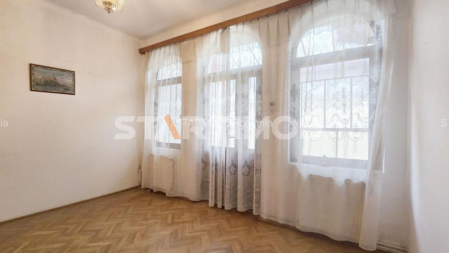 Casa 5 camere cu acces auto RASNOV - 26